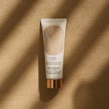 Protecteur Solaire Sensai SENSAI SILKY BRONZE Spf 50+ 150 ml