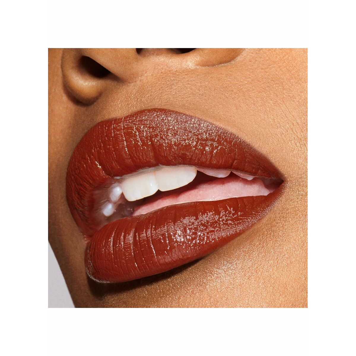 V2HB995BBE78654F8328326D96B87C11934R6239807P1