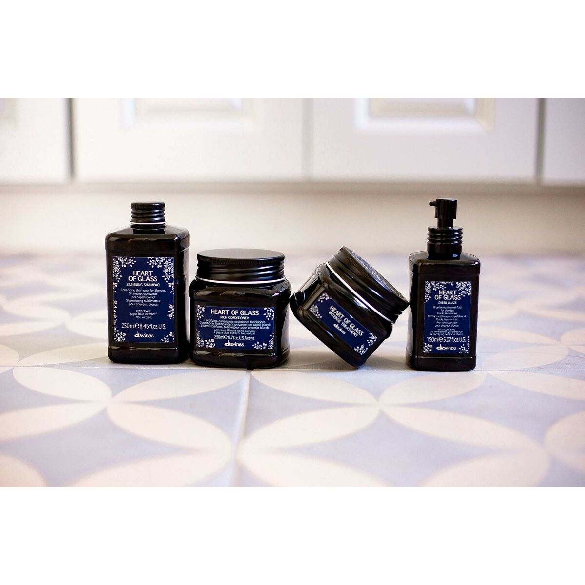 V2HBE412DEB519409C94375F294977A6C02R6094391P8