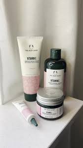 Soin nettoyant The Body Shop VITAMIN E 125 ml