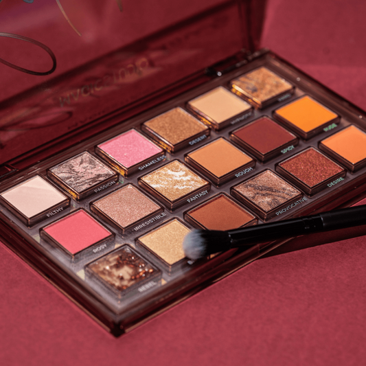 Palette d'ombres à paupières Magic Studio Eyeshadow Palette (1 Unité)
